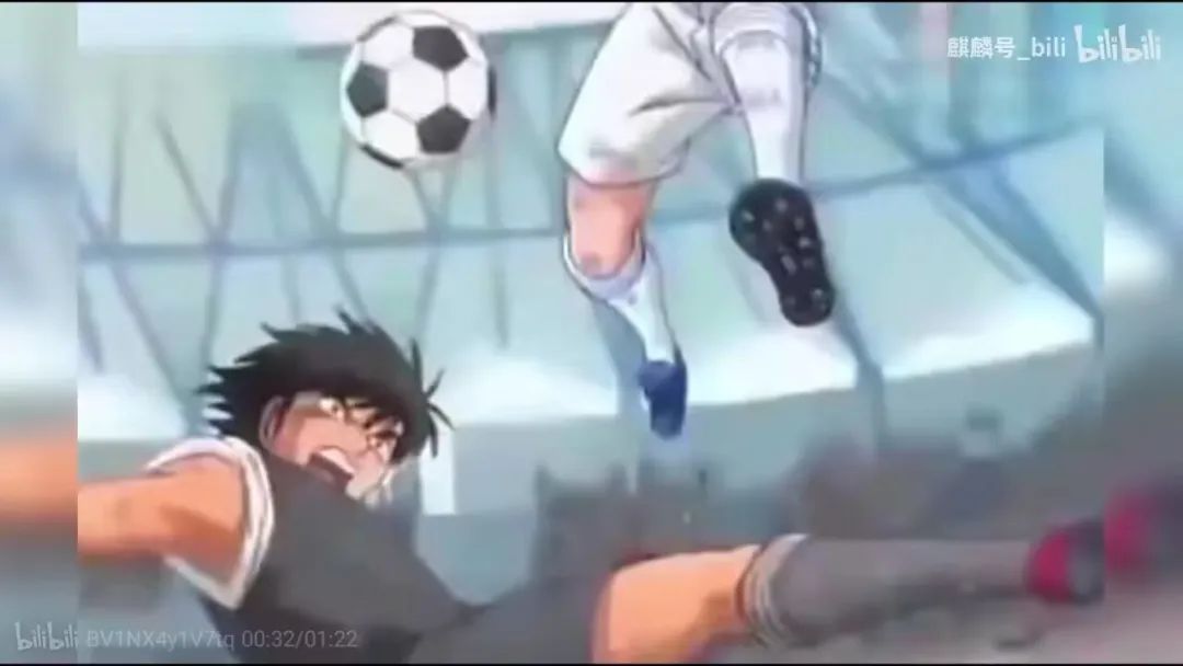 中国足球小将1-2日本足球小将,足球小将日本队10:1完胜荷兰队