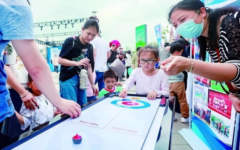 融出新生机新活力,南京体育嘉年华启幕