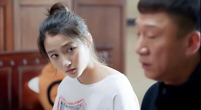 关晓彤近期造型翻车了的视频,关晓彤翻车的电视剧