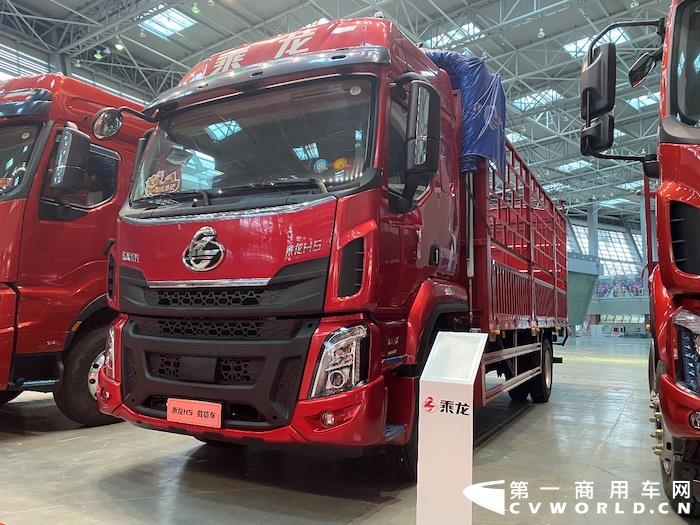 重卡、轻卡、纯电动车型全亮相乘龙2022年主力车型曝光