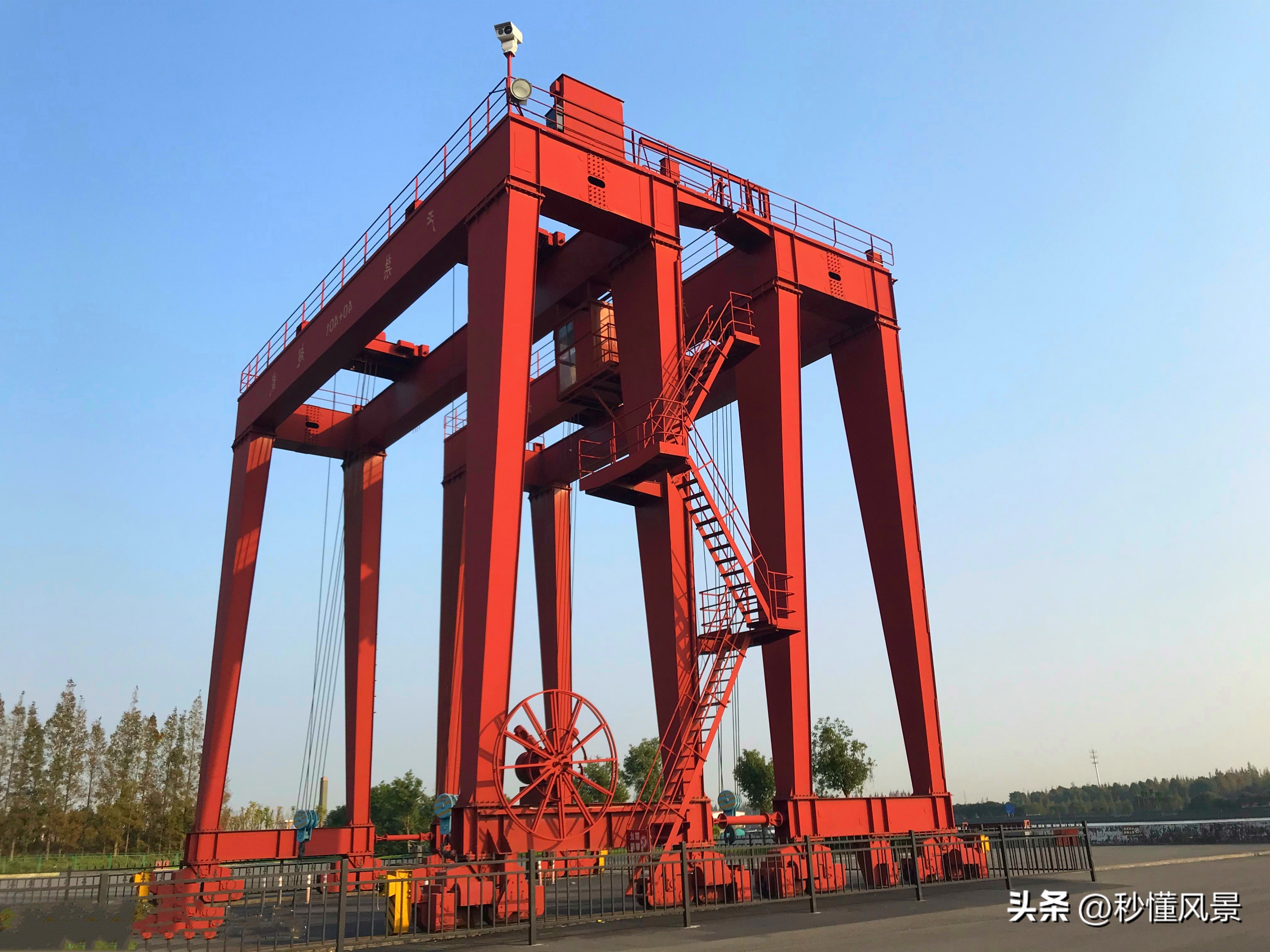 上海黄浦江沿线有哪些公园,上海外滩黄浦江景区