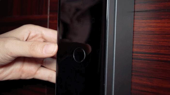 普通门不用换锁体的智能锁,霸王锁体的门能换普通智能门锁吗