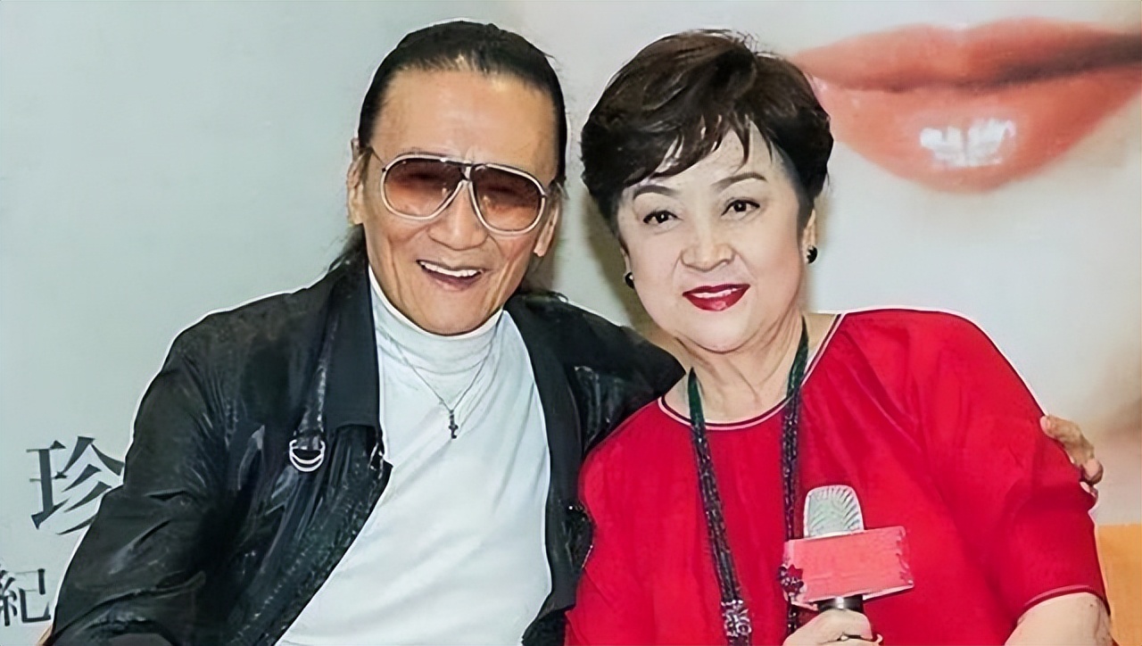 80岁谢贤爬山,谢贤时尚穿搭气质高级感