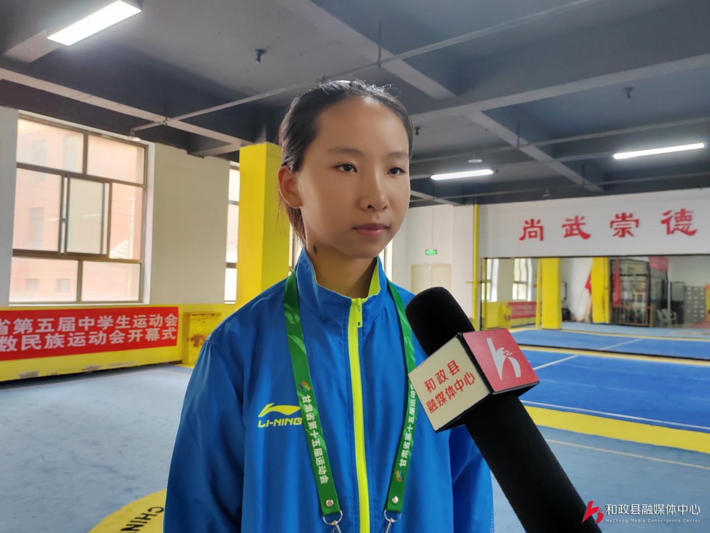 和政县选手任慧萌在甘肃省第十五届运动会上夺得银牌