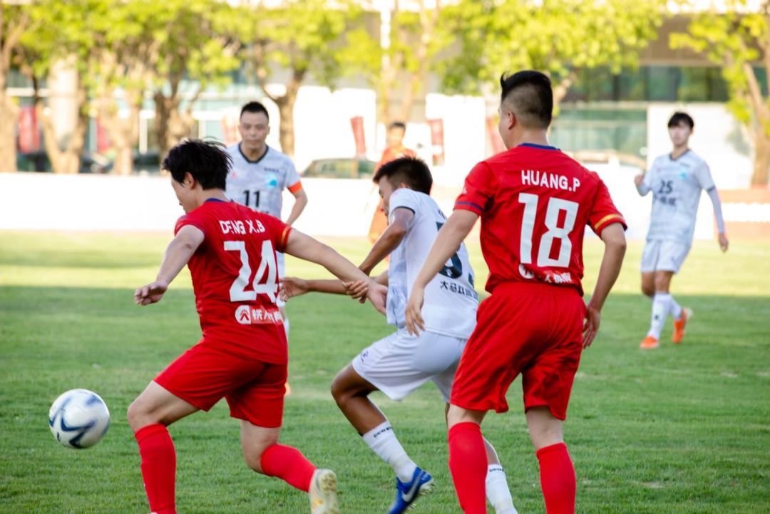 铁人足球最新比赛赛程,铁人锦标赛完整视频