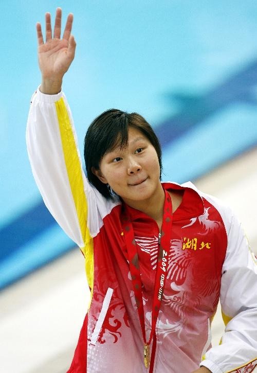 女运动员难以启齿的内幕:赛前“刮毛”、赛后忍痛扯衣放松