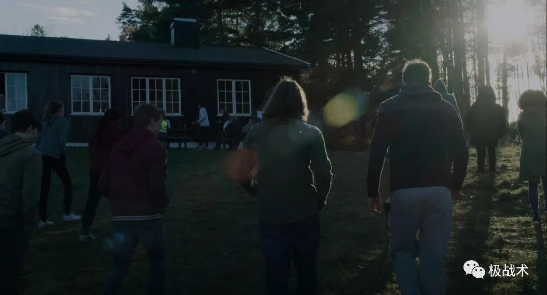 魔幻走进现实，冷血杀手即将假释出狱？-《7月22日》于特岛*案惨**