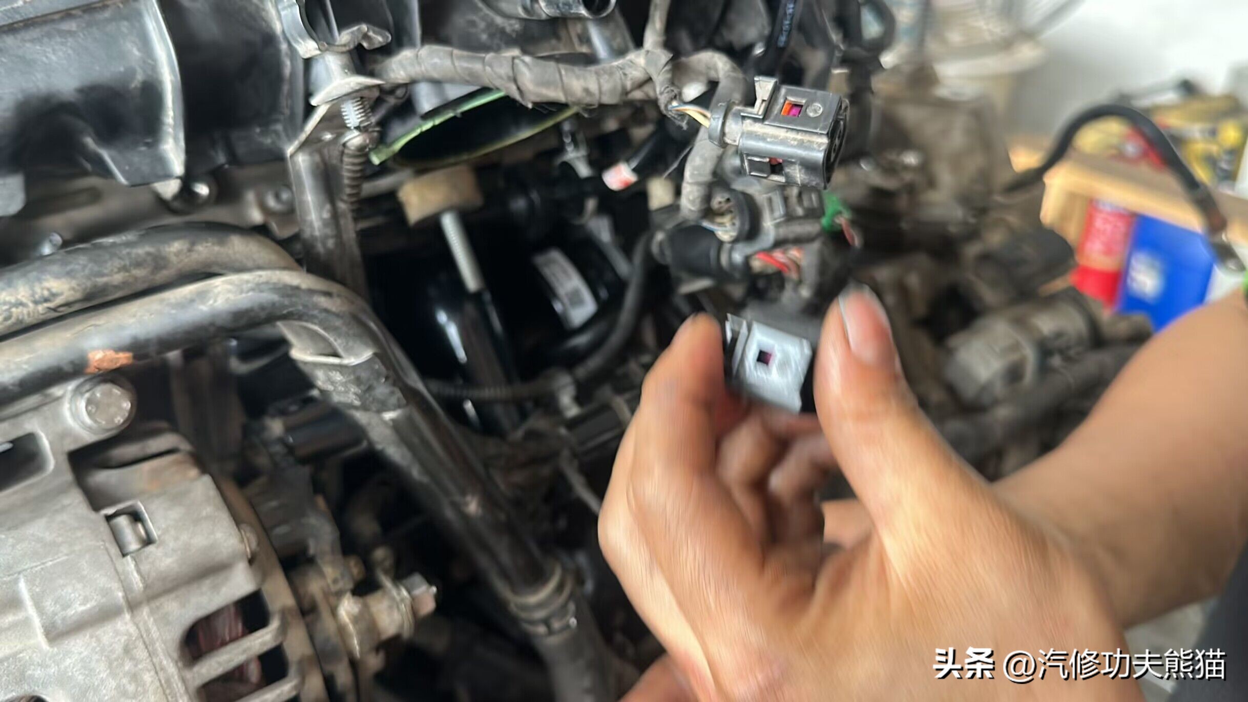 武汉小轿车烧机油处理办法,老款斯柯达烧机油解决方案