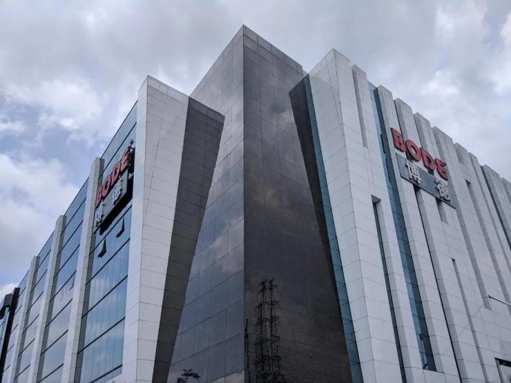 五年前这家企业豪言“做世界陶瓷的巨人”，五年过去了，现在怎样