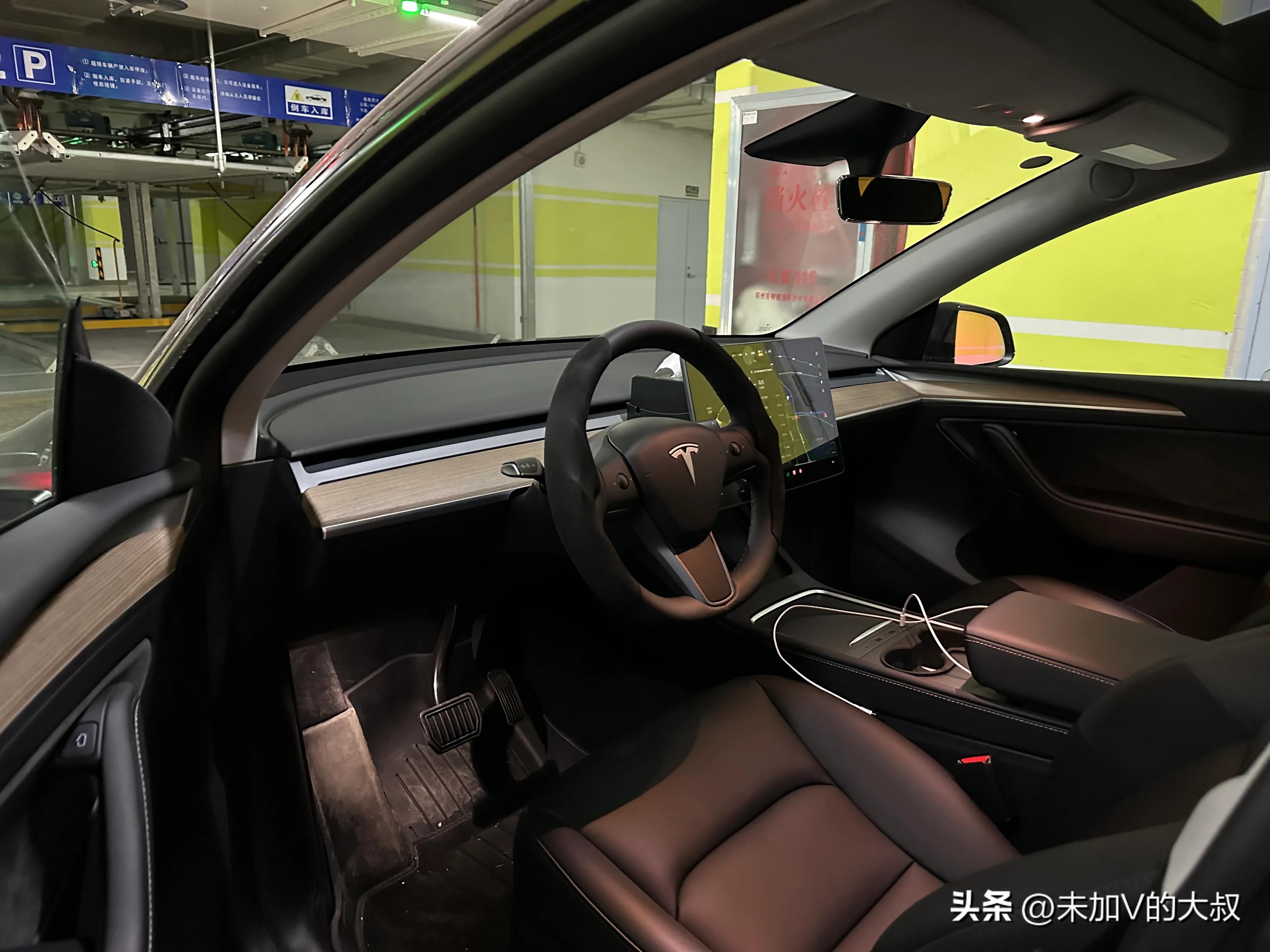 特斯拉modely有什么优点呢,特斯拉modely5.6秒和6.9秒区别