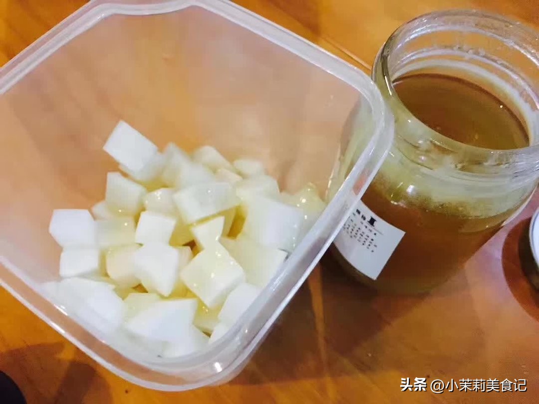 止咳化痰吃什么最有效果,阳了咳嗽不停吃什么缓解