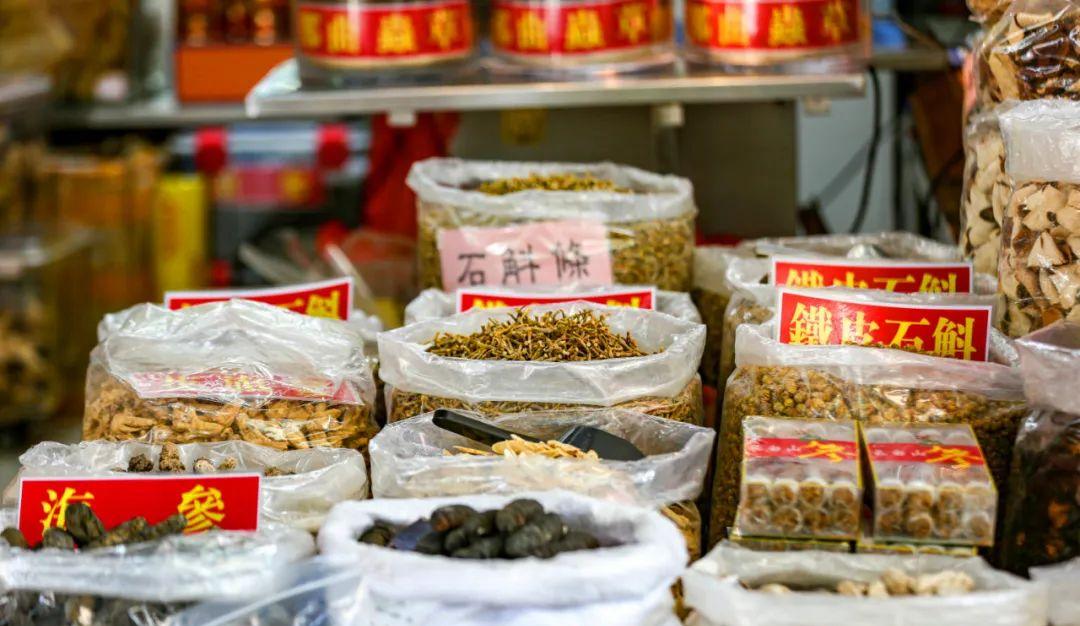 广州大都市鞋子批发市场详细地址,广州最大的家具城批发市场在哪里