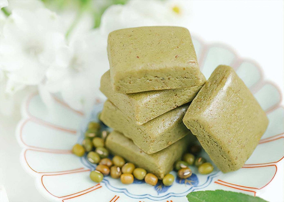 8种养颜食物让你容光焕发,多吃这些食物让你拥有美丽容颜