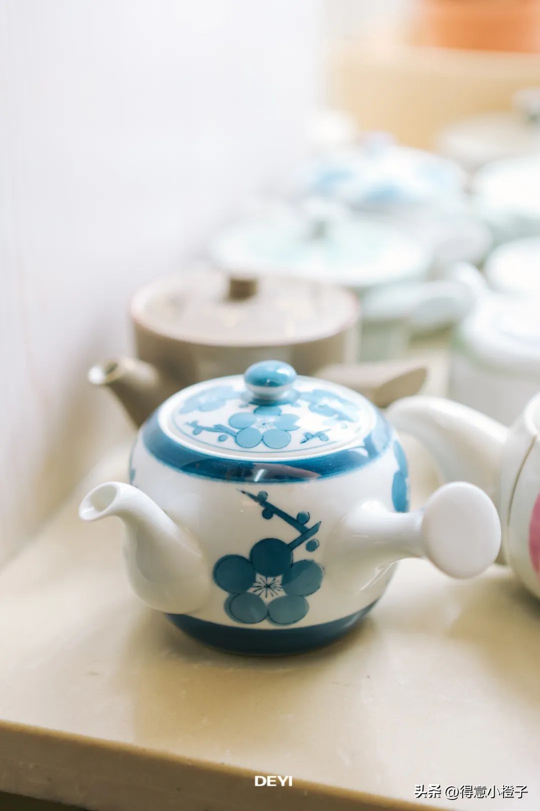 武汉这家藏在居民楼的瓷器仓库，从10元到万元，钱包兜不住！