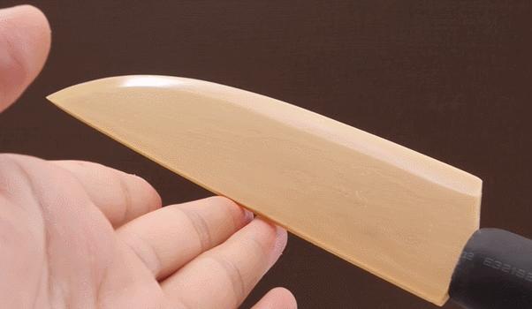 日本小哥用豆腐做刀,日本小哥铸刀全过程视频