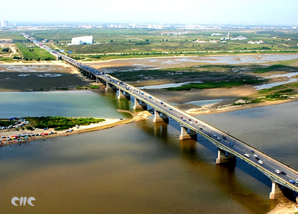 中俄黑龙江大桥投资比例,中俄黑龙江大桥最新消息