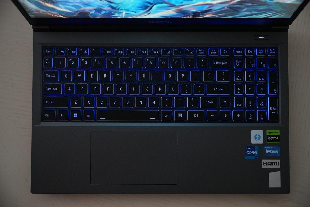 七彩虹将星x15xs23款,七彩虹将星x15i913900hx测评