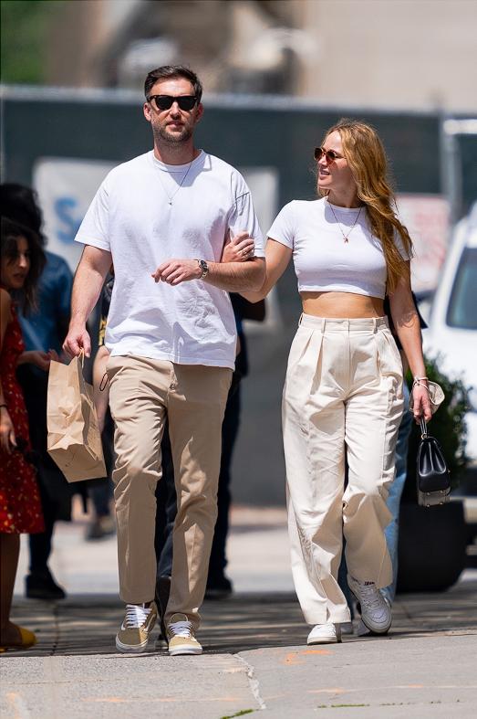 回头看看那些喜欢穿得一样的名人情侣