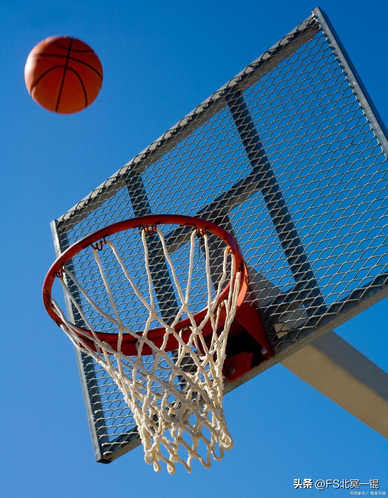 篮球篮筐最早的高度是多少,儿童篮筐的标准高度是多少