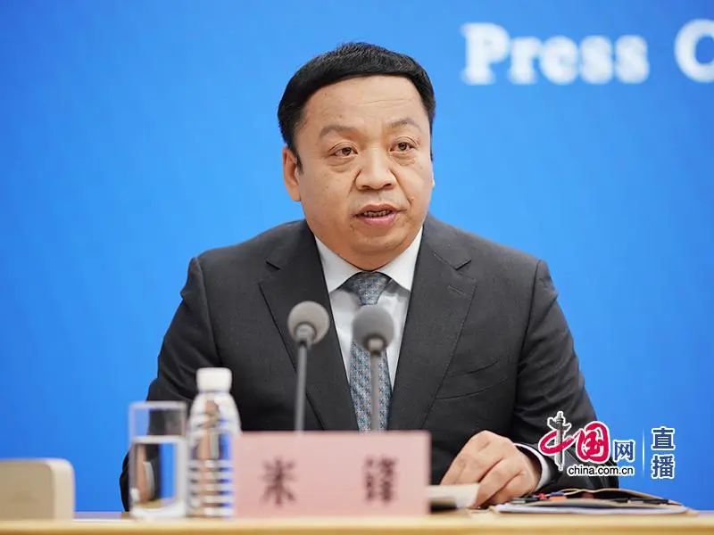 国务院联防联控机制就重点人群健康管理举行新闻发布会(实录全文)