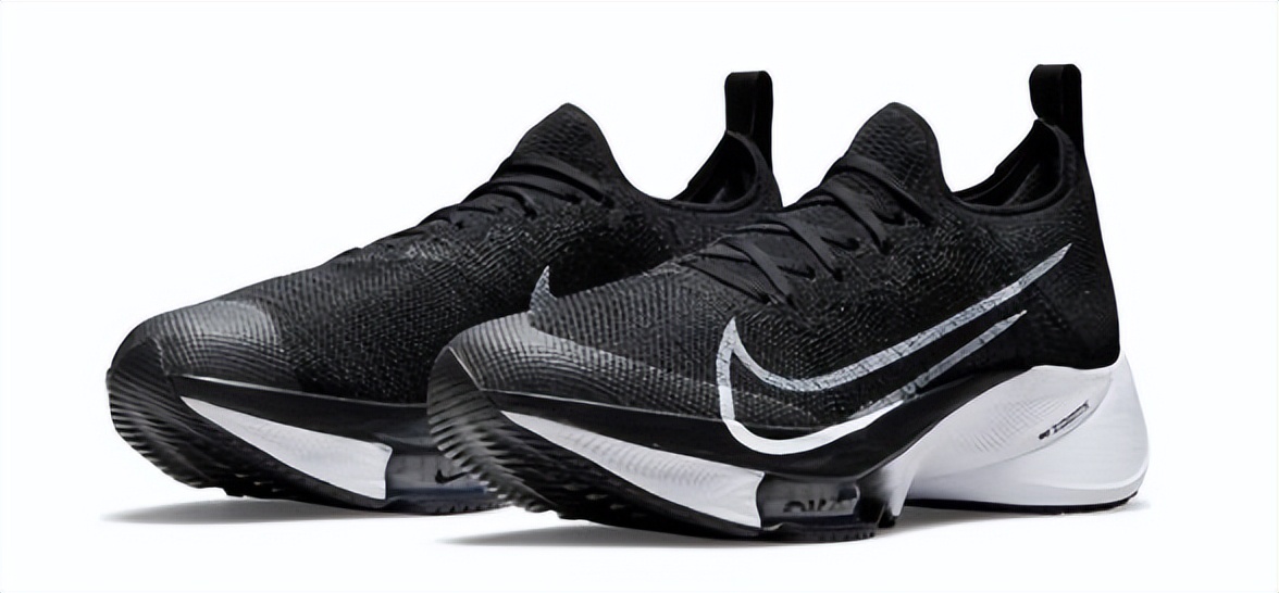 阿迪跑鞋vs耐克跑鞋,索康尼跑鞋和耐克跑鞋哪个好