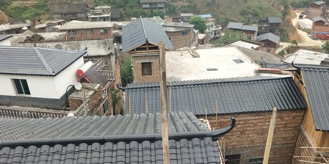 仿古小青瓦漏水维修,旧房顶漏水修补方法树脂瓦