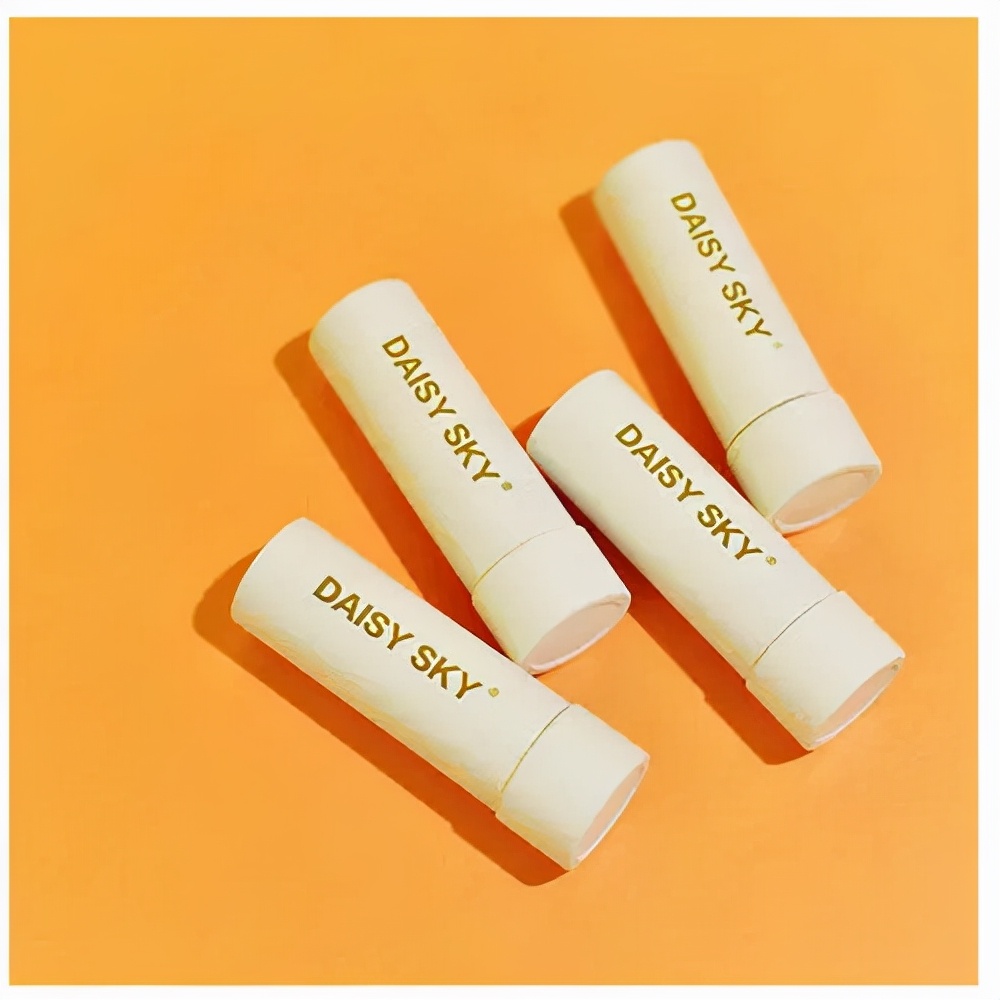 一年四季都需要唇膏,哪款润唇膏保湿效果好又持久