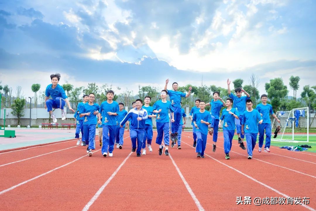 2022年成都中考报名时间,成都市中考招生政策最新