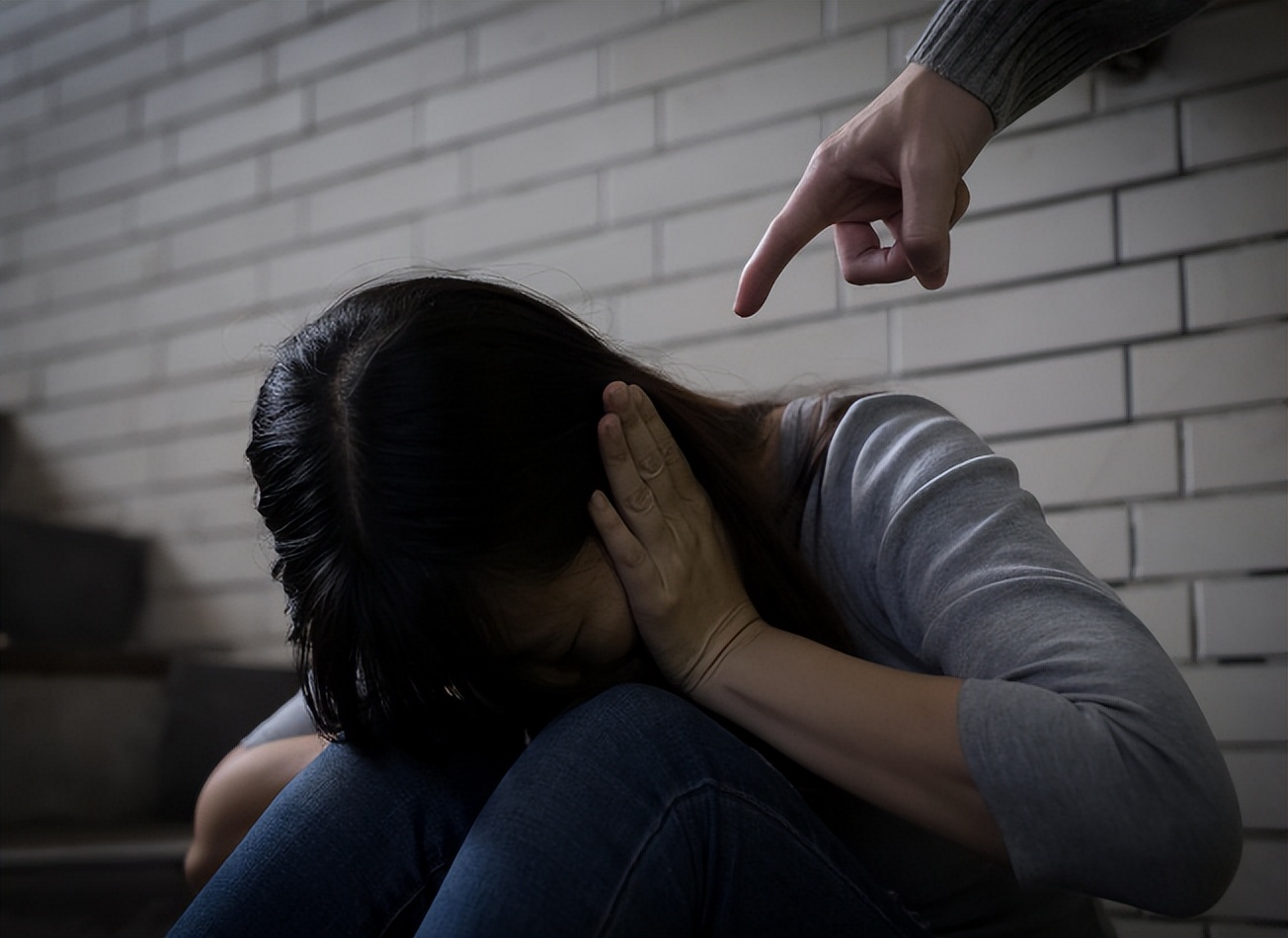 腋窝有个疙瘩是不是艾滋病,腋窝下有疙瘩是艾滋病吗