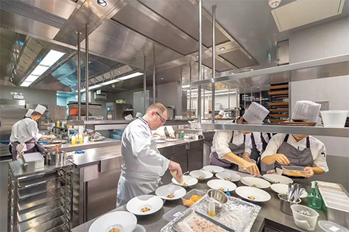 餐饮智能厨房设备,700平米餐饮厨房设备多少钱