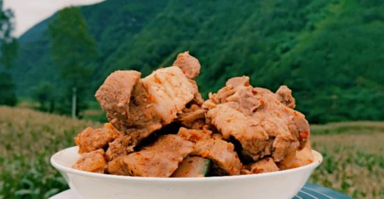 哪个词的量词是坨,量词坨的用法