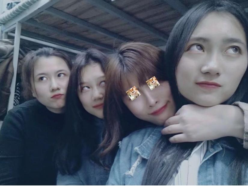 大学女生在寝室开美甲店,福建学生在寝室开美甲店