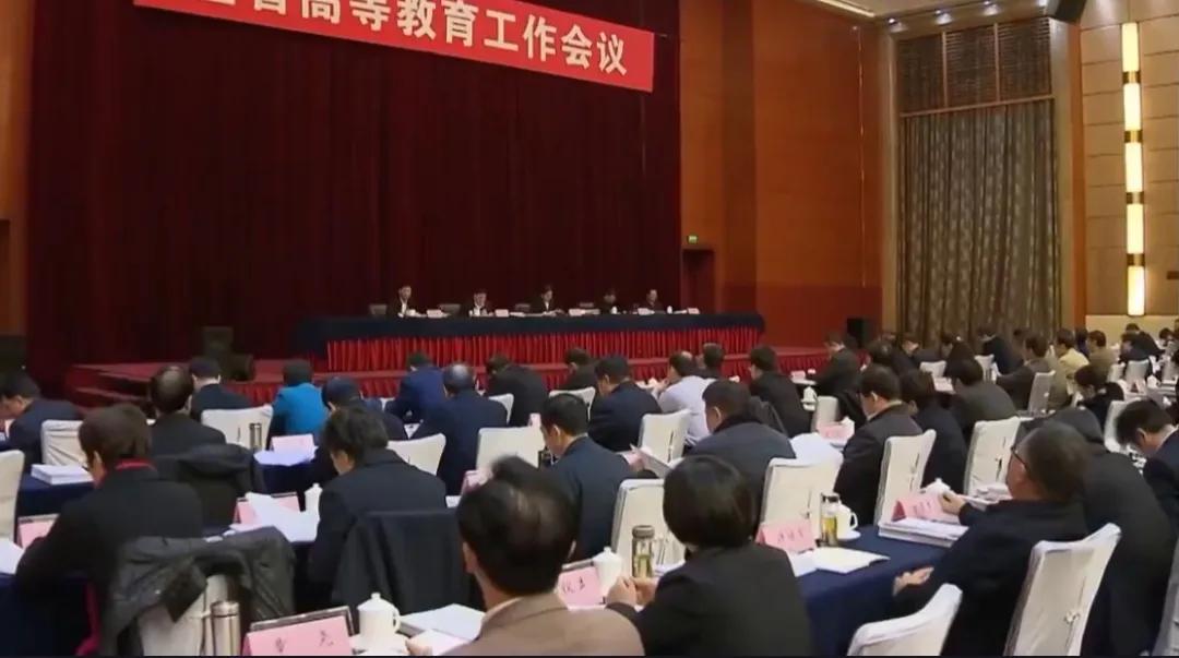 大学生20到28岁的失业率,2021大学生失业率统计表