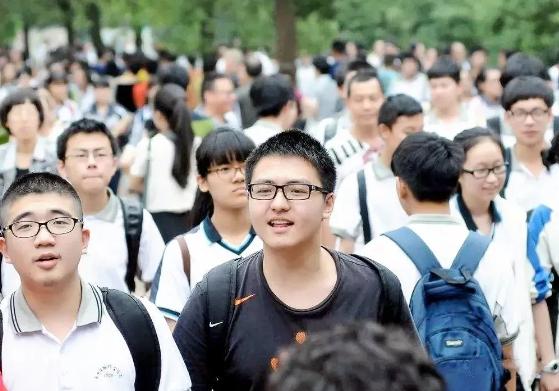 2023理科就业前景比较好的专业,2023理科男生前景最好的报考专业