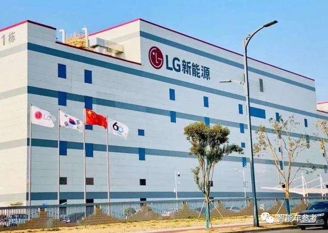 韩版宁王LG能源IPO：首日市值6240亿，拥有30%特斯拉电池供应订单