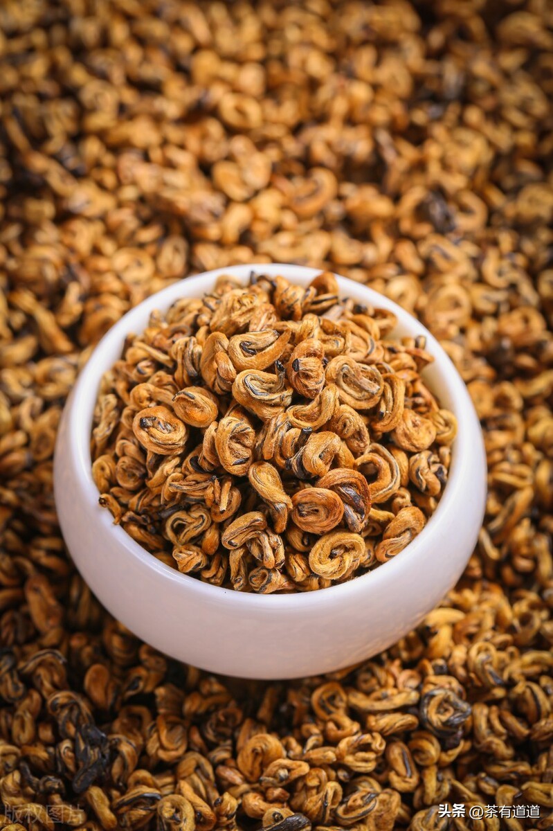 滇红茶和正山小种金骏眉哪个好,小种金骏眉大红袍哪种茶好