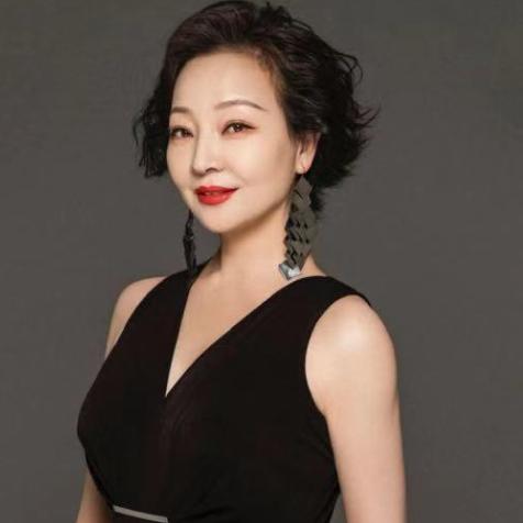 马羚演员前夫是谁,演员马羚定居哪里了