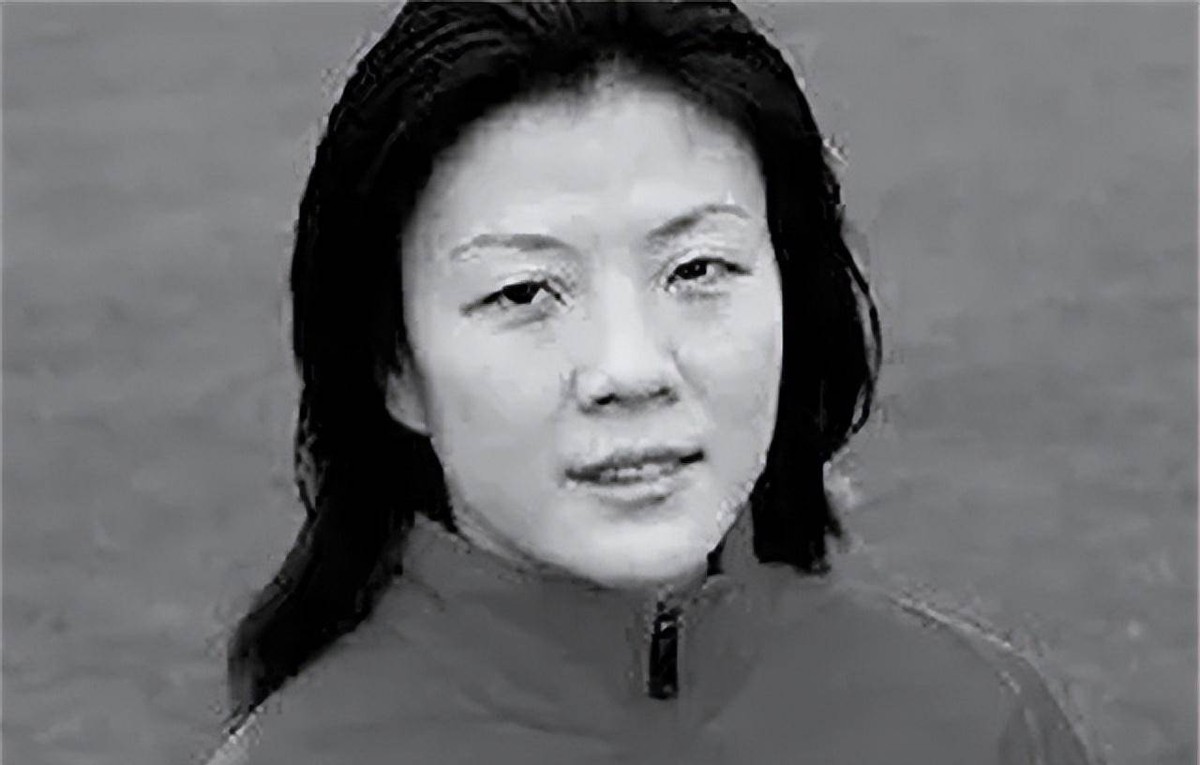 前女足国脚张欧影穿几号球衣,1999年女足世界杯张欧影