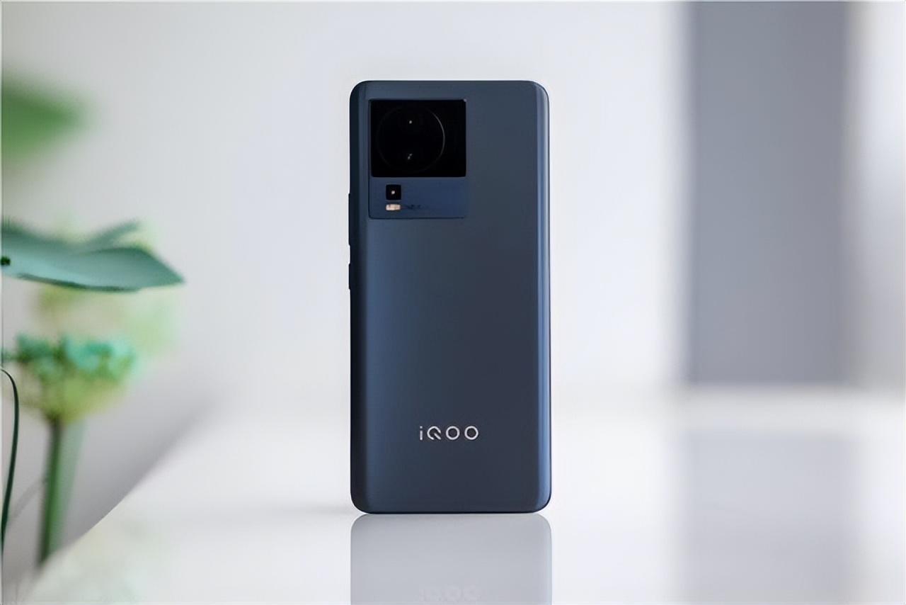 买给父母的5g手机推荐,性价比高的快充千元机推荐