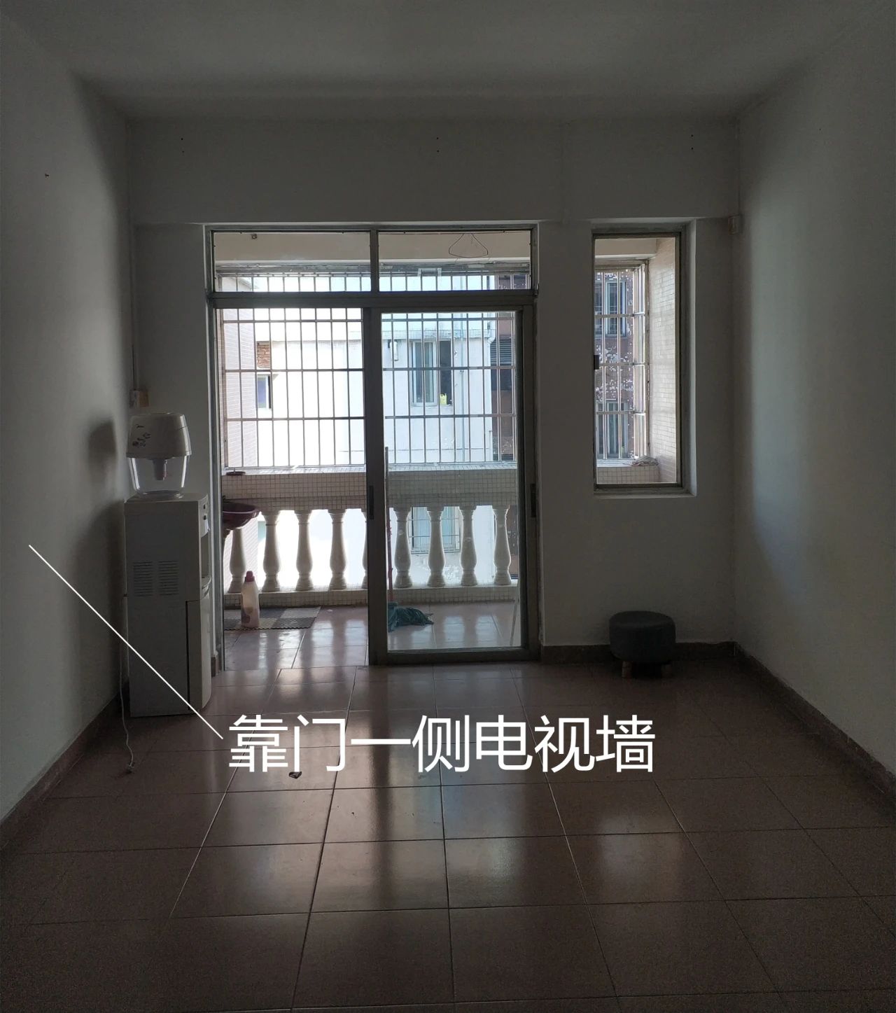 客厅长墙做电视墙短墙放沙发,长墙做电视墙短墙做沙发墙