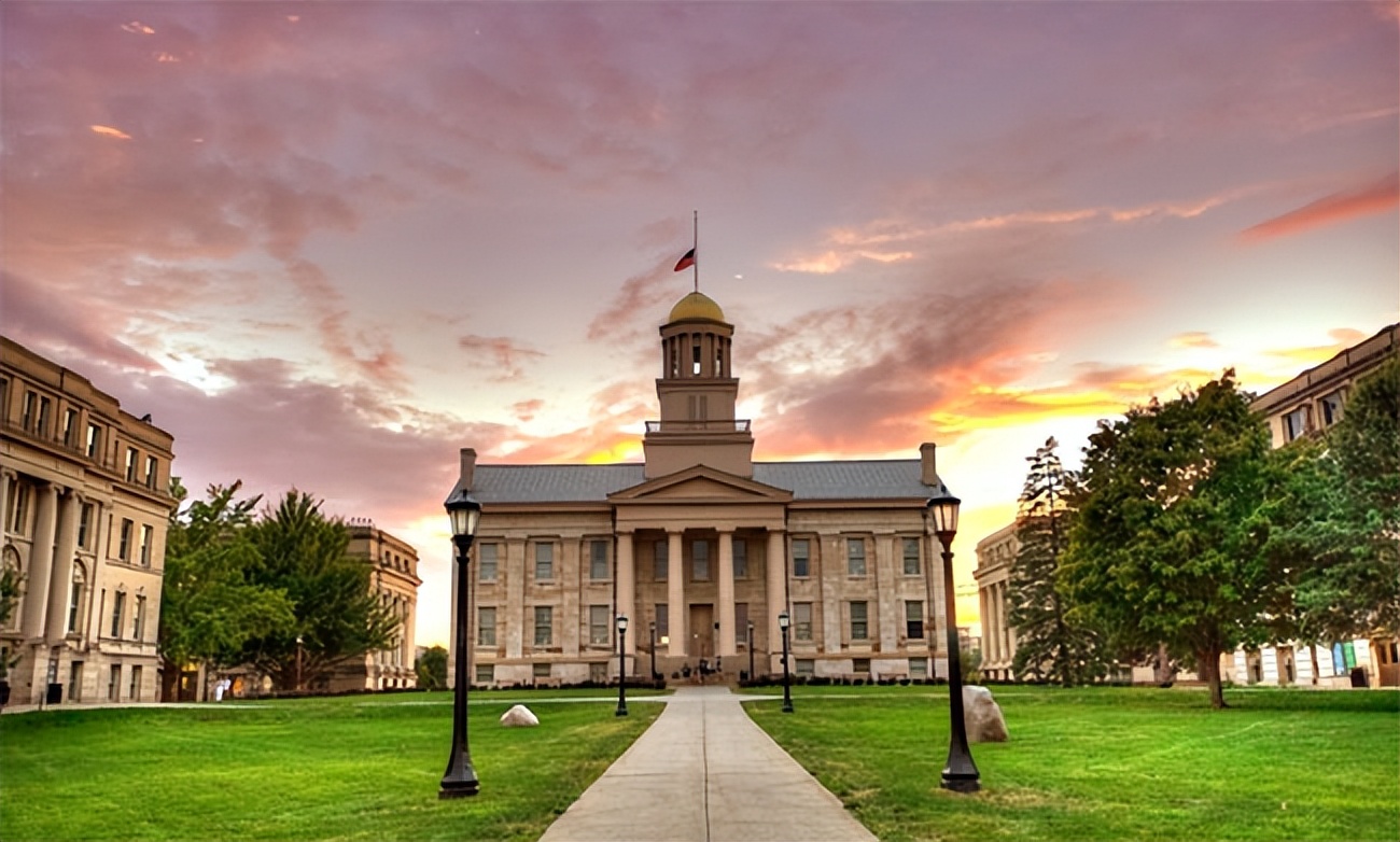 美国爱荷华大学的排名,爱荷华大学留学申请