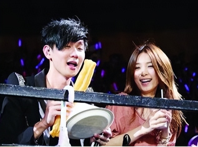 林俊杰喜欢田馥甄还是金莎,音乐才子林俊杰和田馥甄