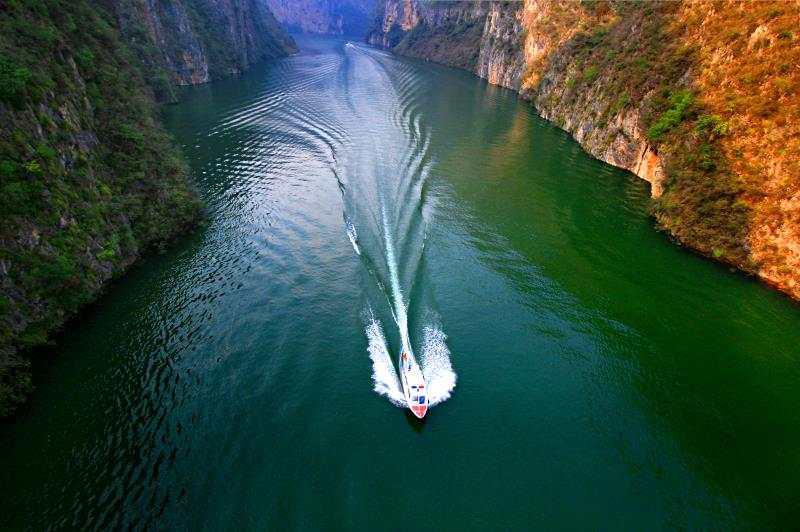 重庆AAAAA级景区有哪些,重庆aaaaa级景区云端廊桥