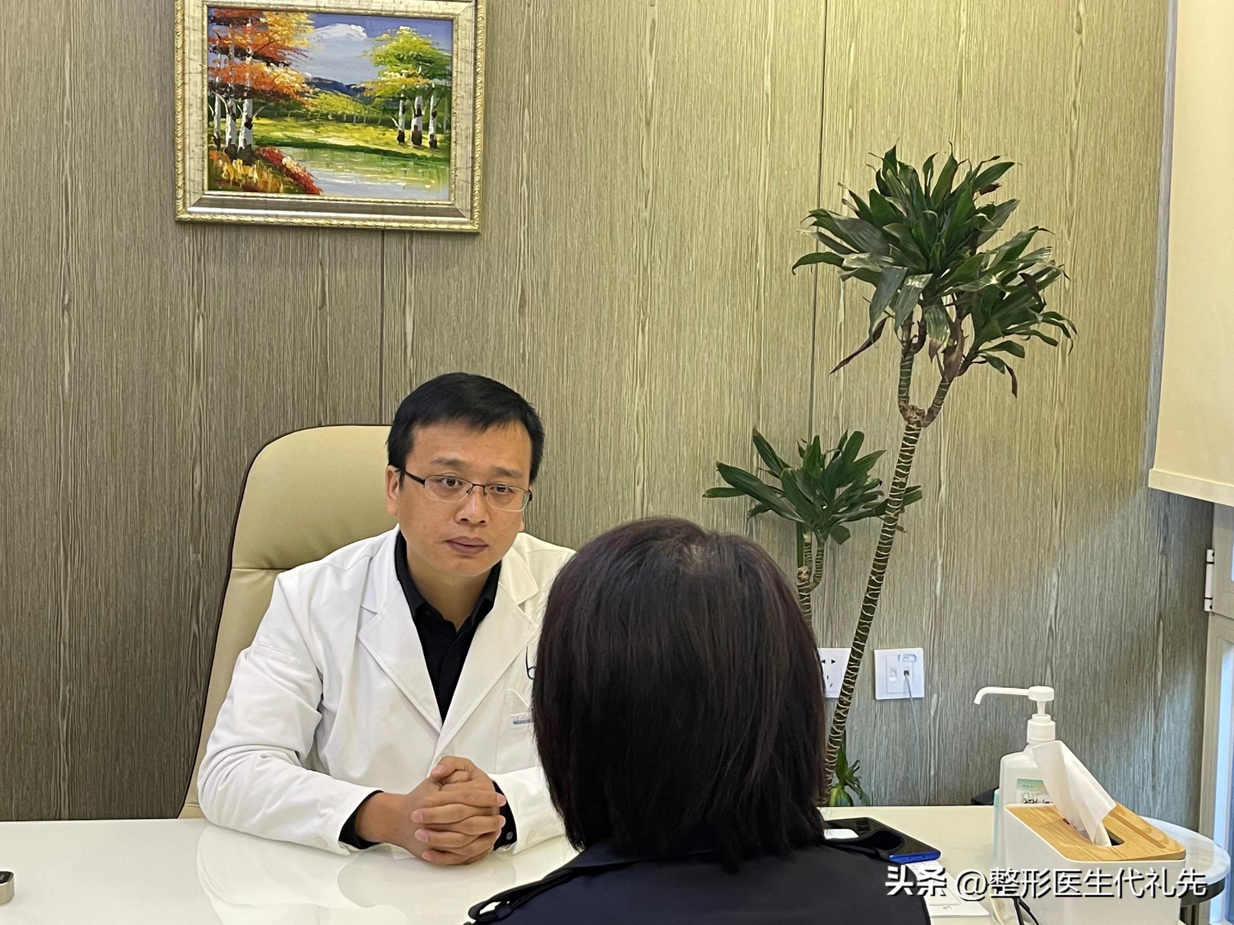 45岁女性做提眉手术多久能恢复,40岁做提眉手术的视频