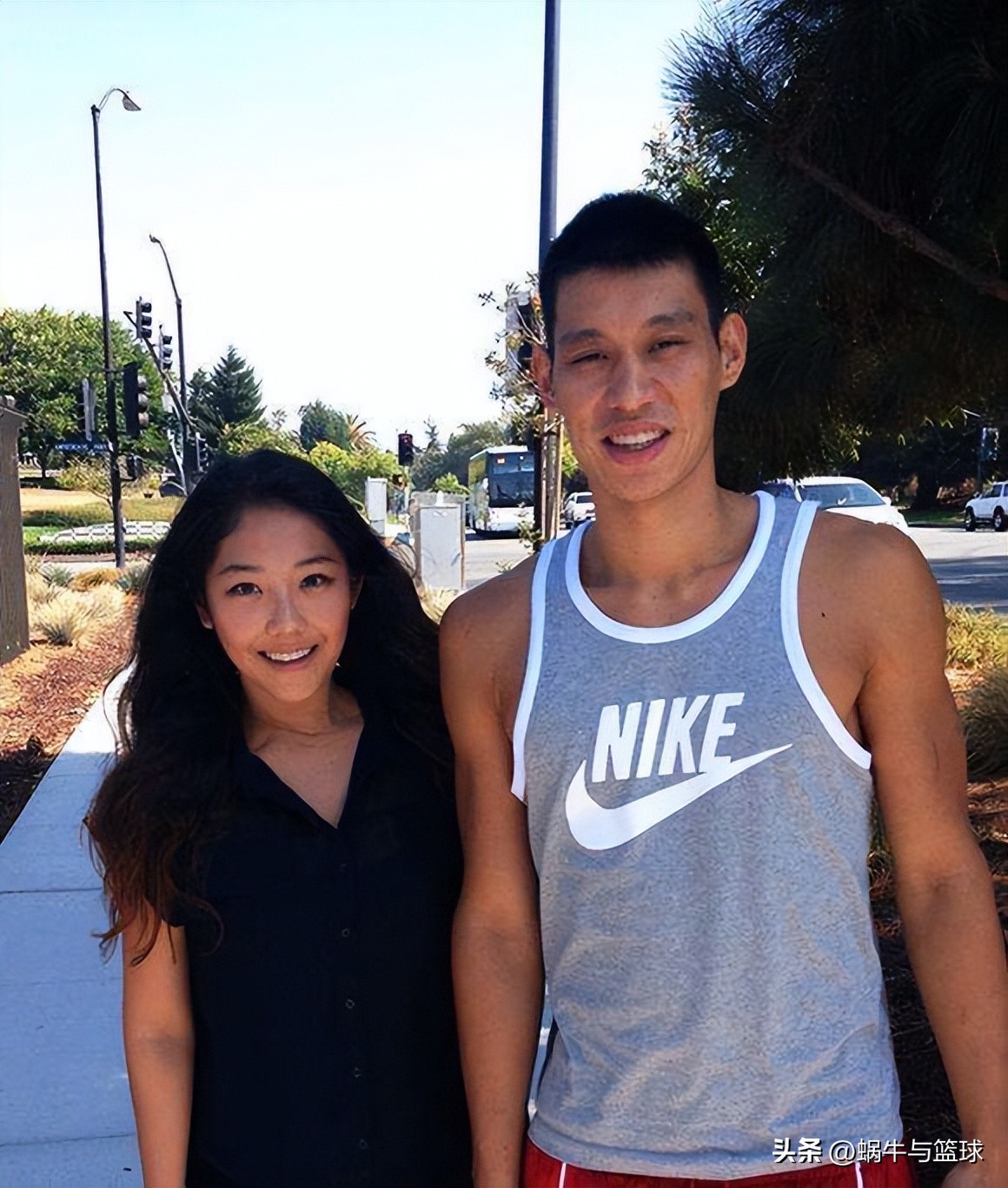 林书豪在nba打到了几年,林书豪在cba赚了多少钱