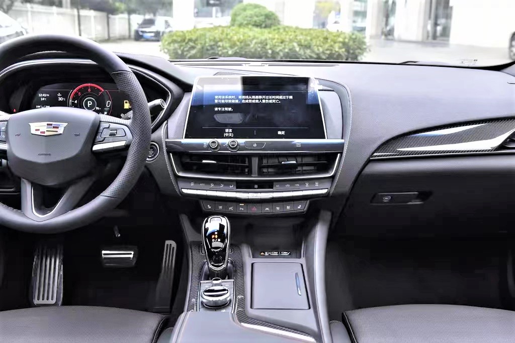 凯迪拉克ct5是否值得买,凯迪拉克ct5值得买吗最新行情