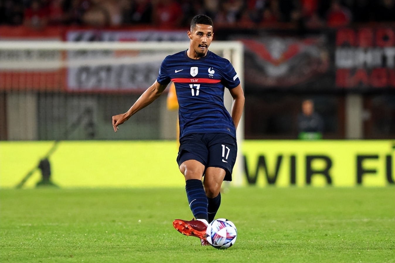 主力8选3！世界杯最强中卫天团出炉，都是豪门猛将，幸福的烦恼