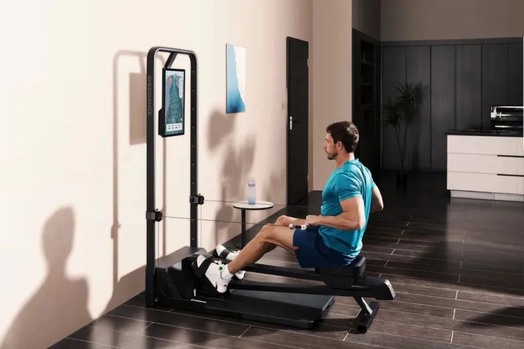 最近流行的健身镜,健身器材价格2万元