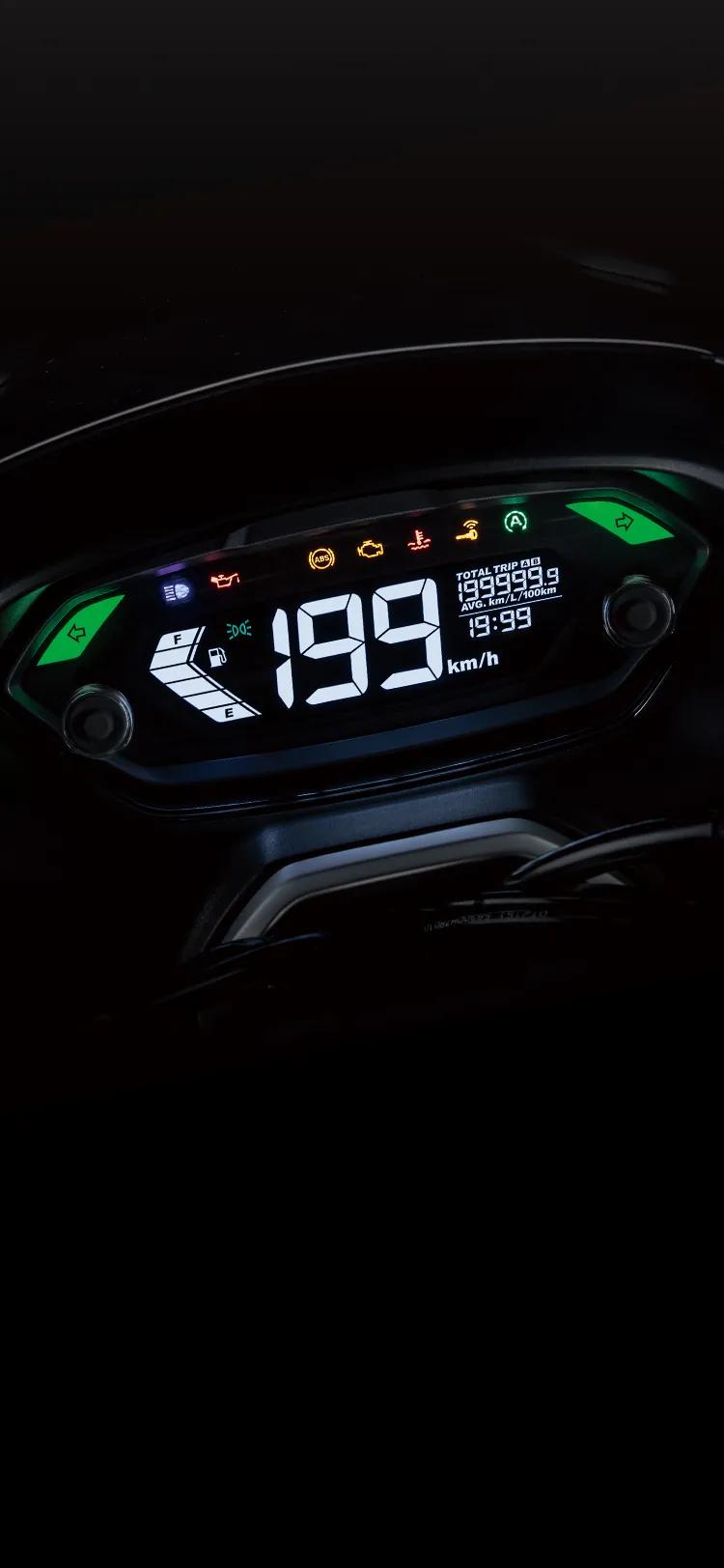 豪爵uhr150踏板对比本田pcx160,豪爵踏板uhr150有没有双闪