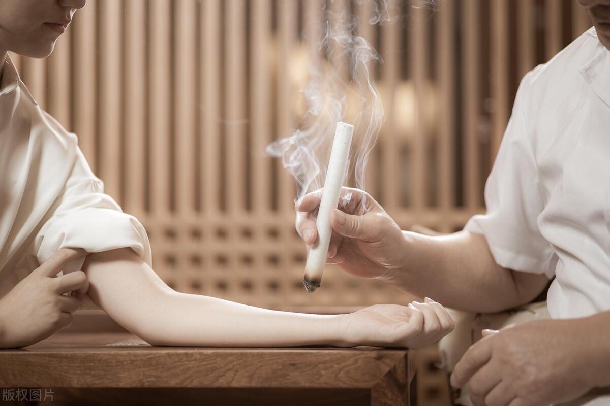 夏天感冒咳嗽吃什么偏方好得快,夏季感冒咳嗽怎么治最有效